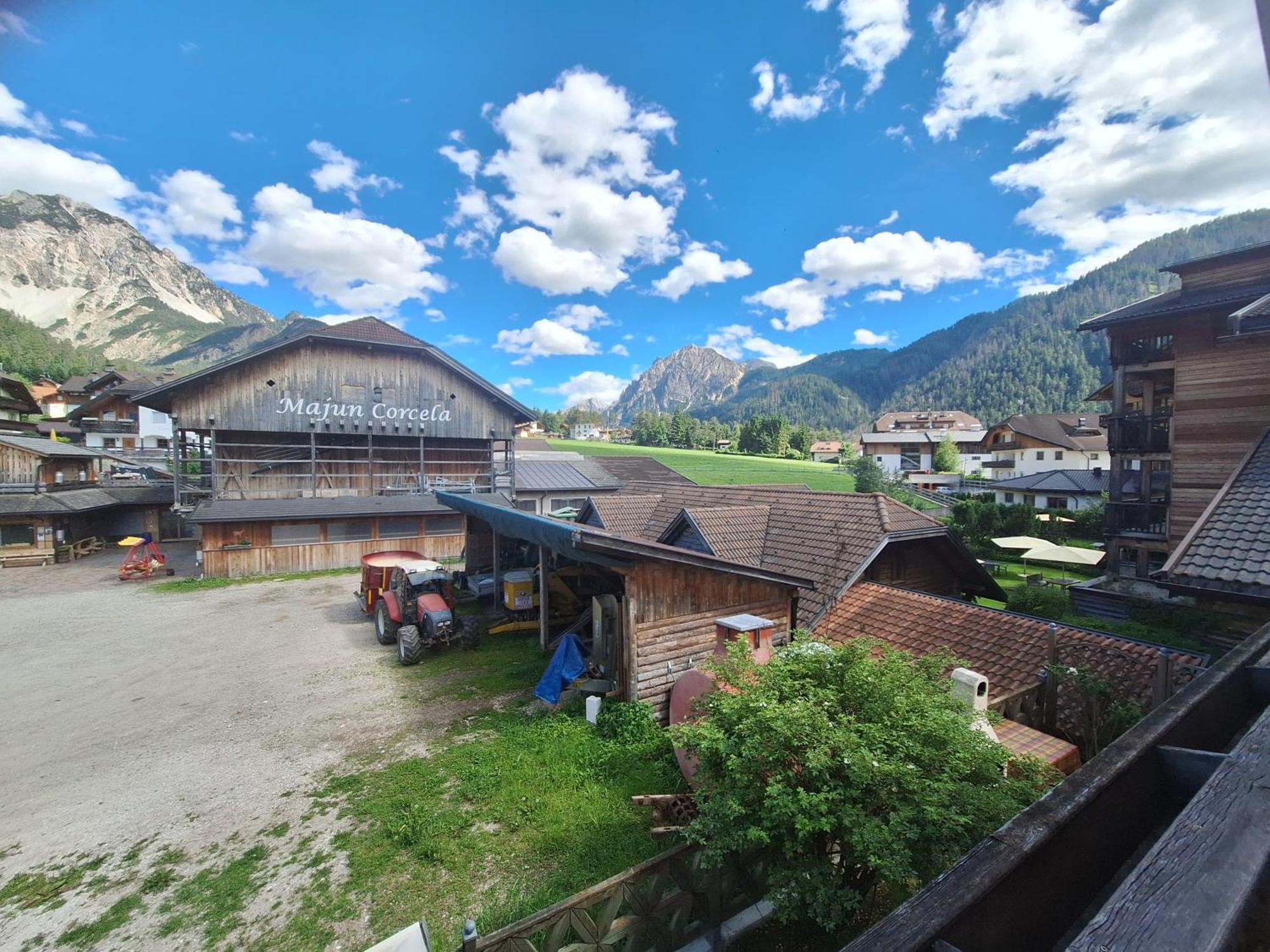 Apartments Ciasa Costisela 圣维吉利奥 外观 照片